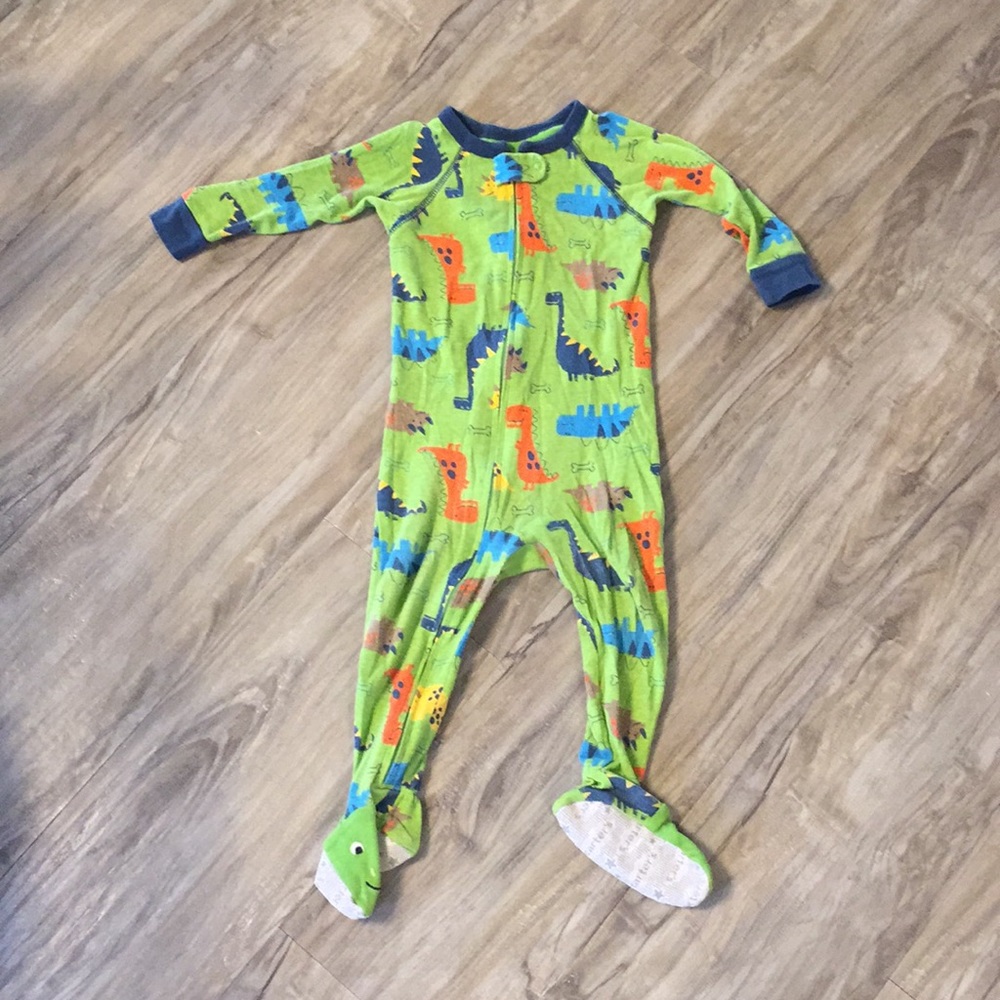 18MO. Carter’s cotton light weight sleeper